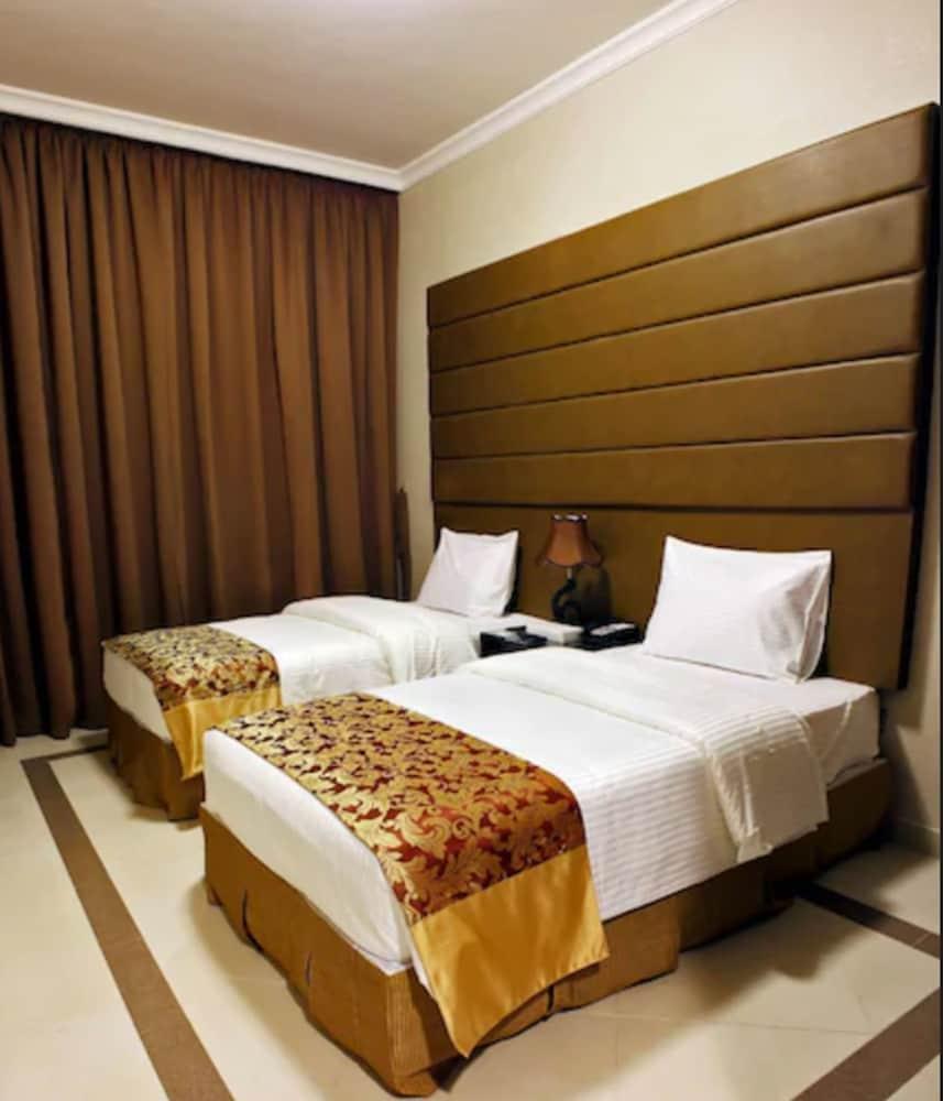 Paragon Hotel Apartments Abu Dhabi Exterior photo